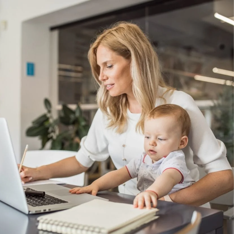 Maternity Pay & Work Rights – What You Need to Know When You’re Pregnant
