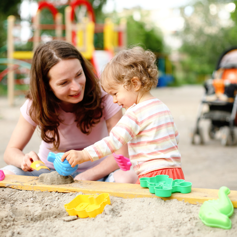 Free Outdoor Activities for Babies and Toddlers (That Won’t Cost You a Penny)